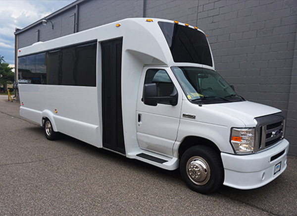 20 passenger party bus for a visit to San Antonio